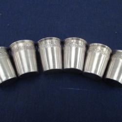 6 petits verres  a digestifs  en argent massif interieur vermeil  54 gr 8  poinçon minerve  superbe