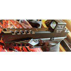 Glock 17 gen5 custom