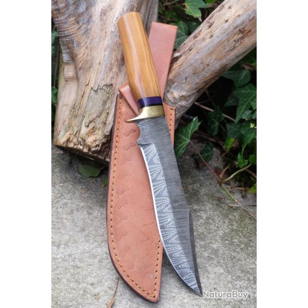 Puukko XXL Couteau Damas Lame 256 Couches Lame Clip Point Manche Olivier Fabric Artisan Etui Cuir