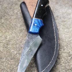 Couteau Skinner Tactical Urbain Lame Acier Carbone 1075 Manche Résine Etui Cuir Fabr Artisanale