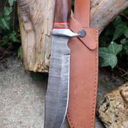 Puukko XXL Couteau Damas Lame 256 Couches Lame Harpoon Manche Bois Fabric Artisanale Etui Cuir