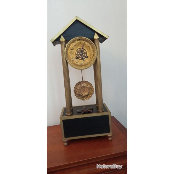Horloge  colonnes portique poque Napolon III