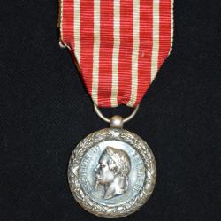 MEDAILLE CAMPAGNE D'ITALIE 1859-RARE VARIANTE BARRE-SECOND EMPIRE-NAPOLEON III