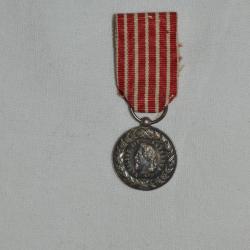 MEDAILLE CAMPAGNE D'ITALIE 1859-REDUCTION SIGNEE E.F- (EUGENE FAROCHON)-SECOND EMPIRE-NAPOLEON III