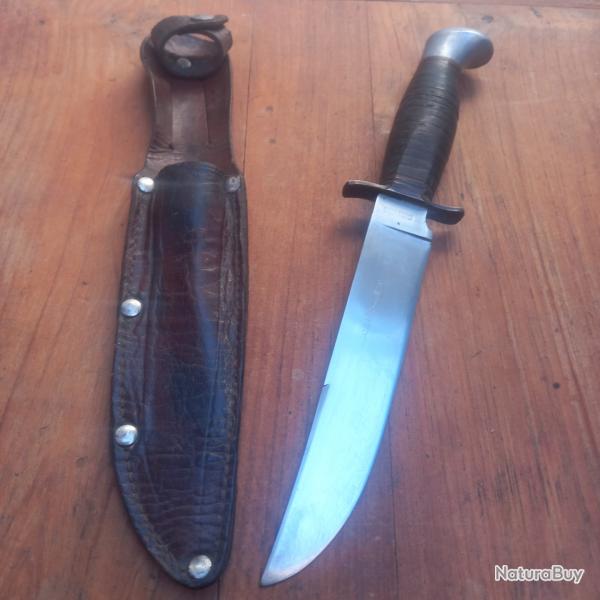 Grand Couteau de Chasse SABATIER Manche en Cuir avec  tui en cuir