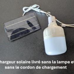 PANNEAU SOLAIRE PORTATIF POUR CHARGER DE PETITS APPAREILS OU TEL PORTABLE