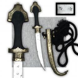 RARE & BEAU SABRE COURT KANDJAR / KHANDJAR / KINDJAL / KINJAL JAMBYA KOUMIA XIX ORIGINAL N°2