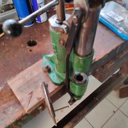 PRESSE A RECALIBRER GRAISSE RCBS+ RECALIBREURS+TOP PUNCHES; VENTE SUITE ARRËT TIR