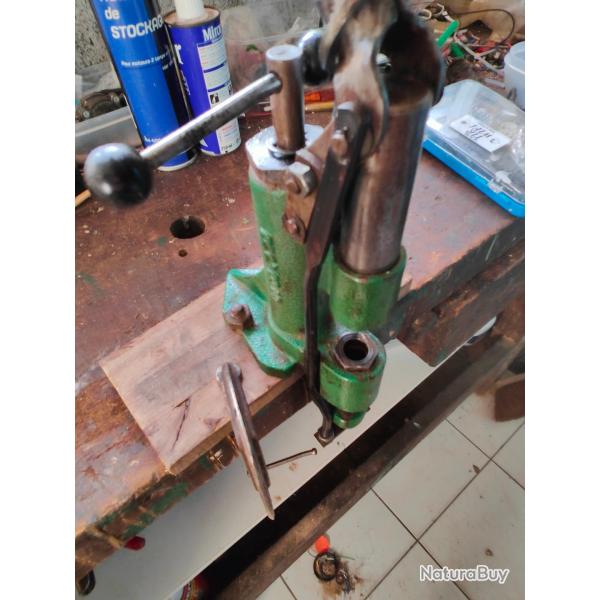 PRESSE A RECALIBRER GRAISSE RCBS+ RECALIBREURS+TOP PUNCHES; VENTE SUITE ARRT TIR