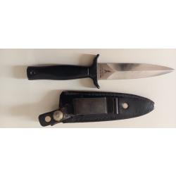 COUTEAU / POIGNARD DE COMBAT U.S MARINES " GERBER" GUERRE DU VIETNAM