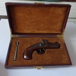 Pistolet DERRINGER PHILADELPHIA cal 45 --réplique--