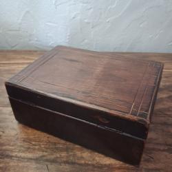 Coffret boîte ancien pour  pistolet et révolver  tir duel Colt smith  and Wesson  lefaucheux  z