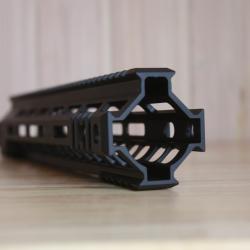 Garde-main M-Lock - Geissele MK4 13,5"