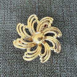 Broche Française en or rose massif 18 carats - intemporelle