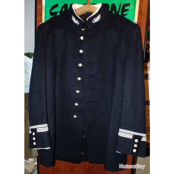 VESTE DE CEREMONIE AU GRADE DE COMMISSAIRE , PASSANT POUR LE PORT DE L'EPEE , PAS DE POCHE , TAILLE