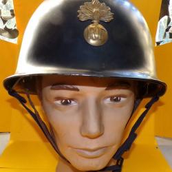 CASQUE MILITAIRE LOURD MODELE 1951 DE LA GENDARMERIE NATIONALE DE L'ARMEE FRANCAISE  , FABRICATION F