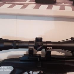 Lunette 4 x 32 walther bon état lumineuse, avec colliers de montage.