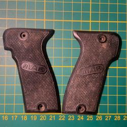 Plaquettes Pistolet MAB D (lot1)