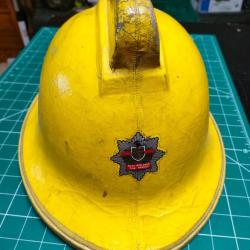 Casque de pompier anglais 1989 WEST MIDLANDS attribué