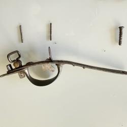 Ensemble pontet et queue de détente pour fusil 1777 An IX