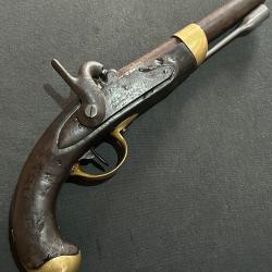 Pistolet réglementaire français modèle 1822 T Bis