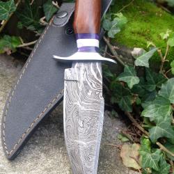 Couteau Bowie Lame Acier Damas 256 Couches Manche Bois Garde Nickel Etui Cuir Fabrication Artisanale