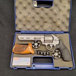 Revolver Smith&Wesson 629-5, Cal. 44 Magnum - 1 sans prix de réserve !!