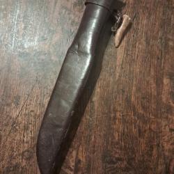 Leuku couteau chasse bushcraft finlandais