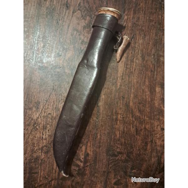 Leuku couteau chasse bushcraft finlandais
