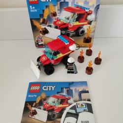 Lego City Véhicule d'extinction des pompiers référence no 60279