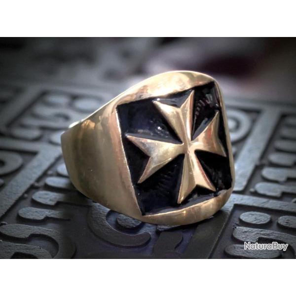 Bague Chevaliere Croix de malte en laiton T63- ordre hospitaliers saint-jean jerusalem biker harley