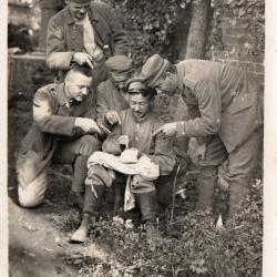 CPA -un groupe Soldat Allemand - N°0039