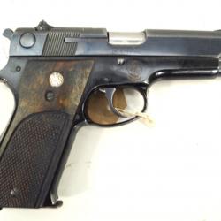 Pistolet Smith & Wesson 39-2 9x19 1 sans prix de réserve