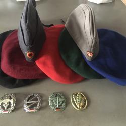 Lot de berets Bundeswehr + insignes + 1 calot BW + 1 calot RDA