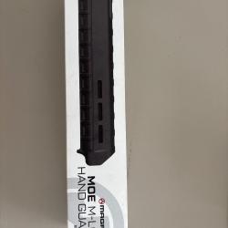 Garde main AR15 MOE M-LOK MAGPUL