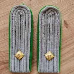 PAIRE DE PATTES D ÉPAULE DE LIEUTENANT DE L INFANTERIE MOTORISÉE