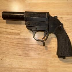 PISTOLET LANCE FUSEE ALLEMAND 39-45 MODELE MARQUE AYF 42