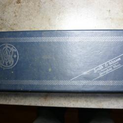 Boite pour revolver Smith&Wesson 14-6