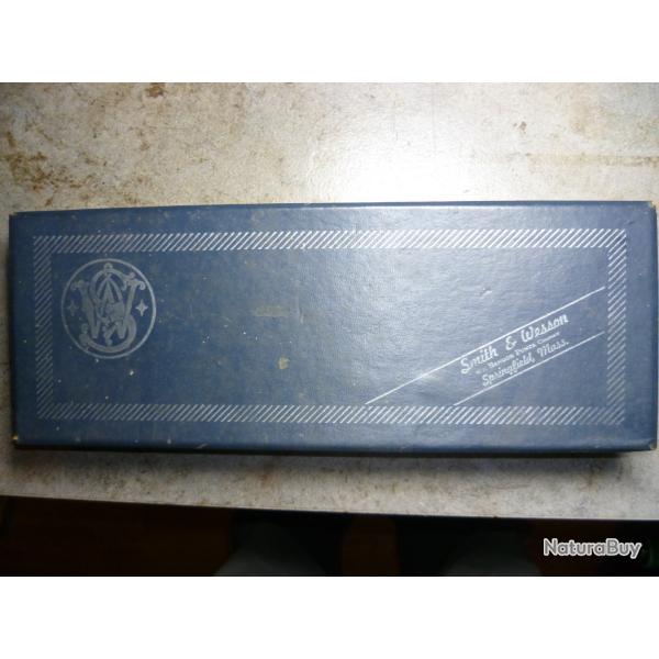 Boite pour revolver Smith&Wesson 14-6