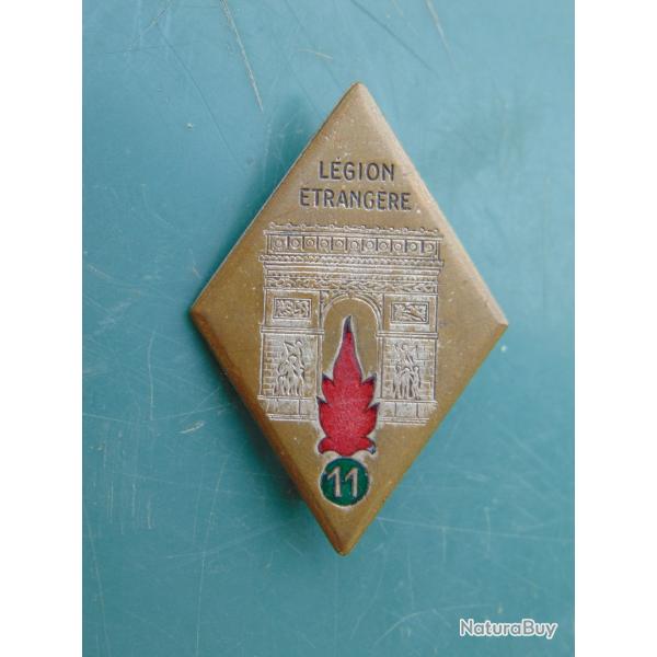 ANCIEN INSIGNE DU 11 Rgiment Etranger Infanterie DRAGO 25 Rue Branger