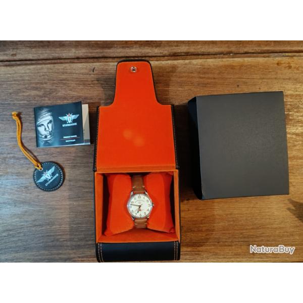 Rplique de la montre du premier homme  voler dans l'espace .