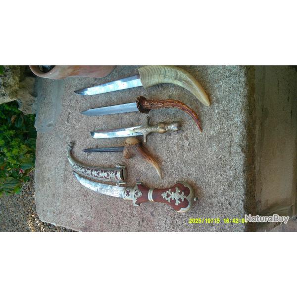 LOT DE CINQ DAGUES DIFERENTE ET DE CALITEE