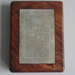 Ancienne plaque nacre gravée Chine Presse papier