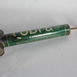 Ancien Pulvérisateur insecticide Cobra