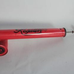 Ancien Pulvérisateur insecticide Regalin