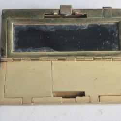 Minaudière nécessaire à maquillage XXe siècle