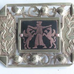 Ancienne Broche laiton art nouveau