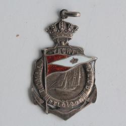 Médaille commémorative émaillée Royal Yacht Club Belgique