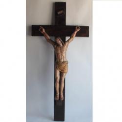Grand Christ sur croix bois sculpté