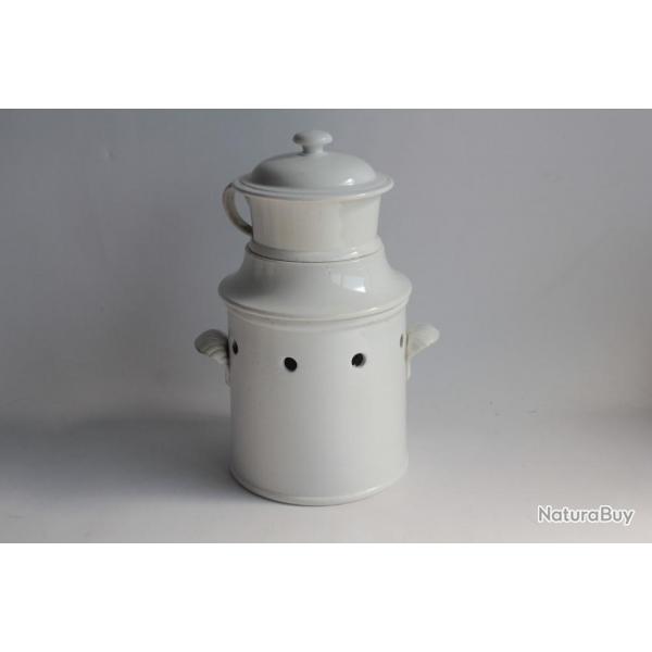 Tisanire porcelaine blanche Creil et Montereau